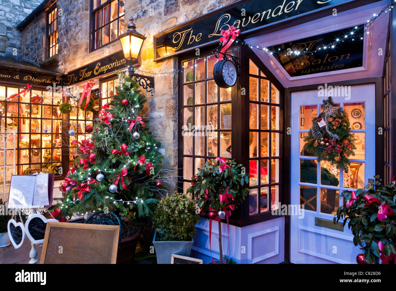 shops decorated for christmas bakewell derbyshire shops decorated for christmas bakewell derbyshire