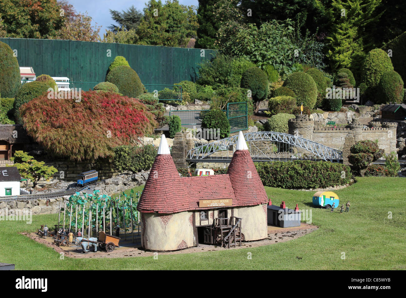 bekonscot model village and railway beaconsfield bekonscot model village and railway beaconsfield