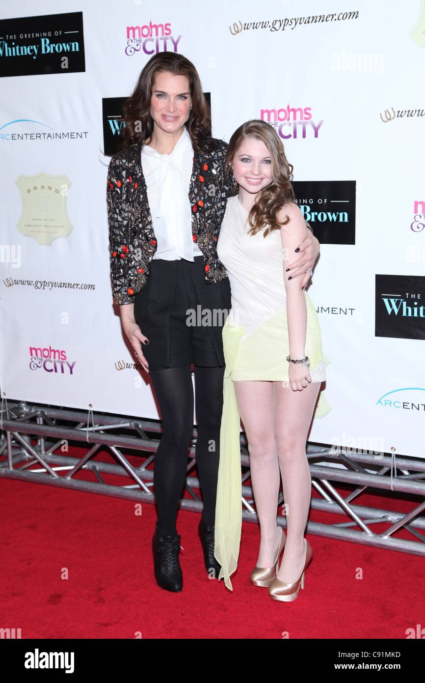 Brooke Shields Sammi Hanratty At Arrivals For The Greening Of Whitney