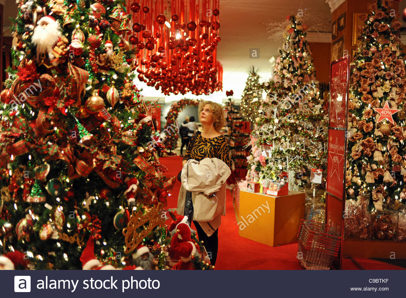christmas shopping at macy s department store in midtown christmas shopping at macy s department store in midtown