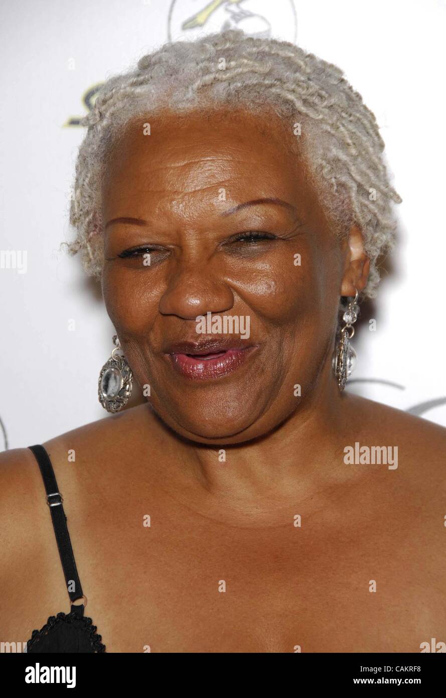 Download preview image - sept-10-2007-hollywood-california-us-barbara-morrison-during-the-society-CAKRF8