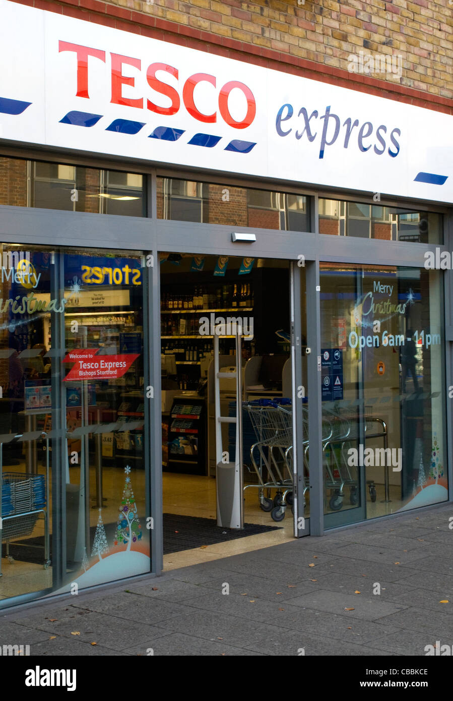 Tesco Express, UK Stock Photo, Royalty Free Image 41438670 Alamy