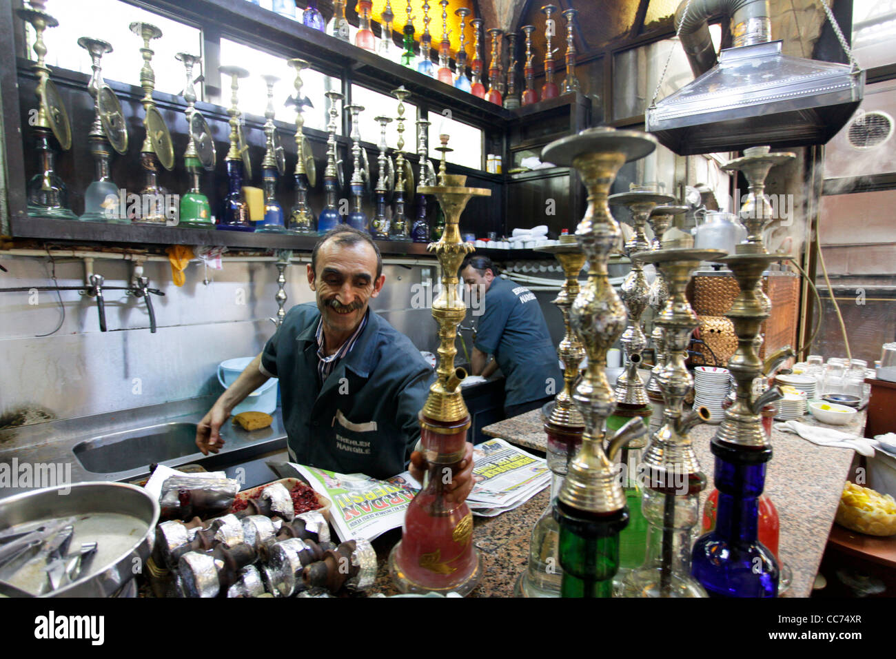 Istanbul, Turkey. Old local hookah bar Stock Photo, Royalty Free Image 41954159 Alamy