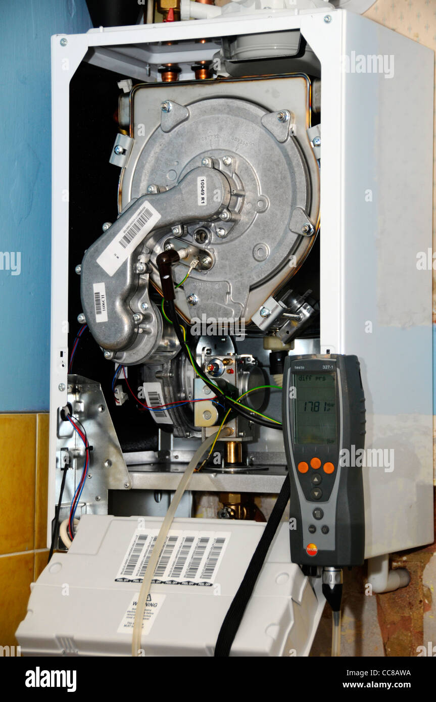 "gas Safe" Boiler Installation Of Modern Domestic Condensing Boiler