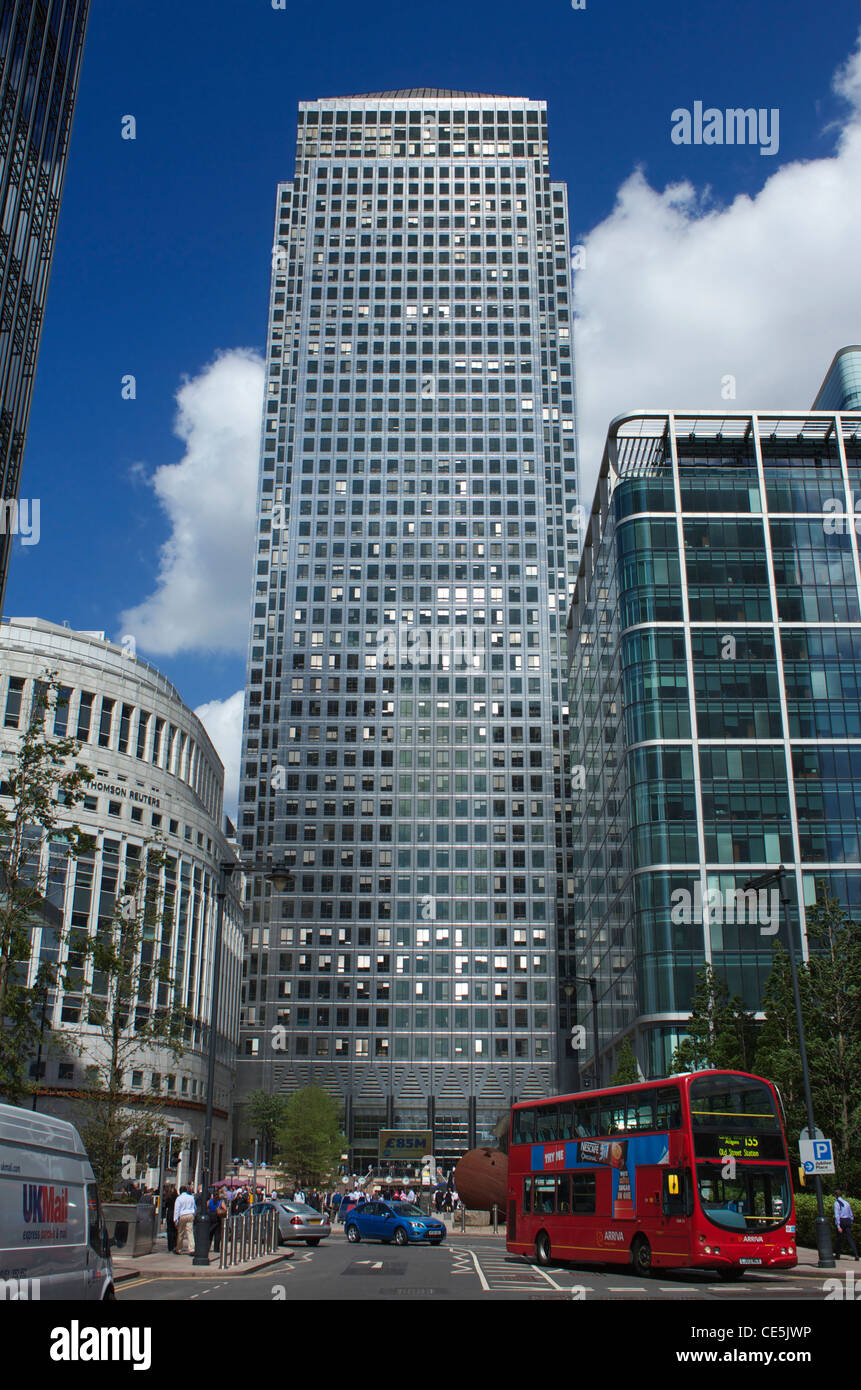 Bus Canary Wharf Stock Photos Bus Canary Wharf Stock | red london bus in front of one canada square canary wharf Bus Canary Wharf Stock Photos Bus Canary Wharf Stock | red london bus in front of one canada square canary wharf