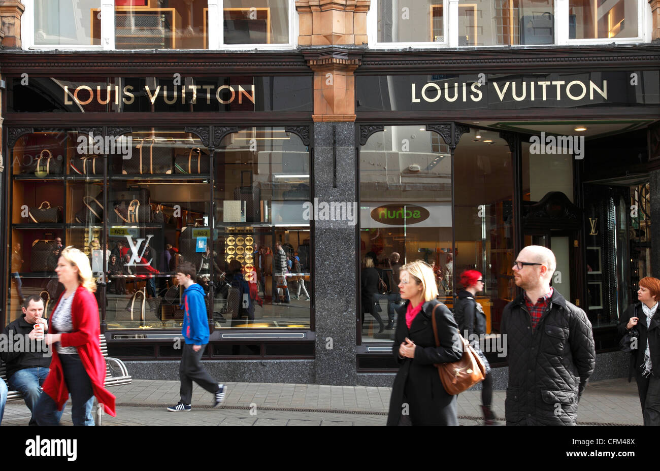 A Louis Vuitton store, Victoria Quarter, Leeds, England, U.K Stock Photo, Royalty Free Image ...