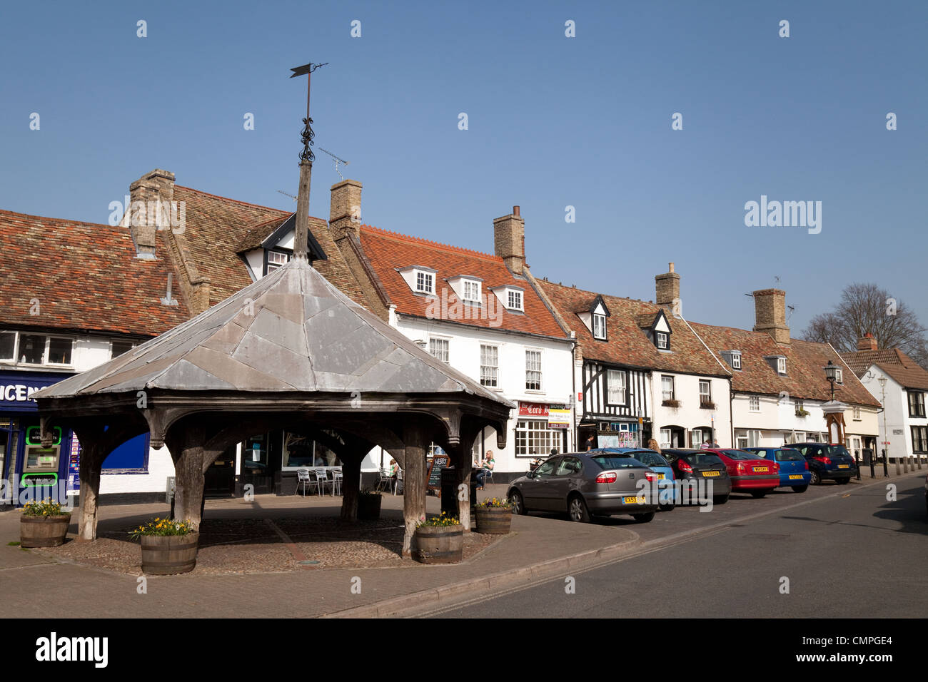 The market place with 16th century Market Cross, Mildenhall town Stock