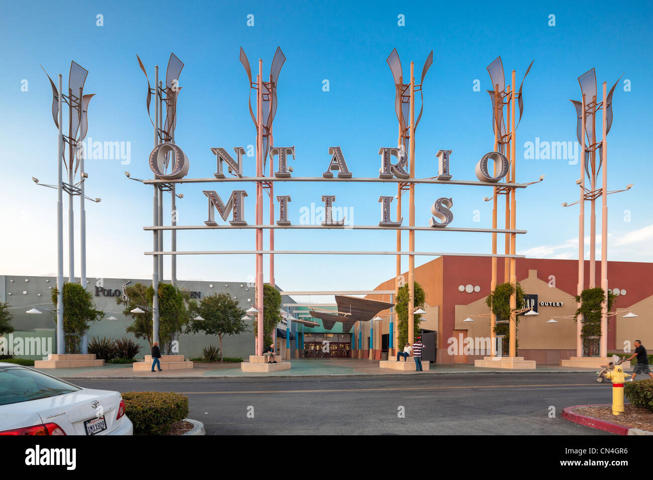 Entrance to the huge Ontario Mills premium Outlet Mall centre center Stock Photo, Royalty Free ...