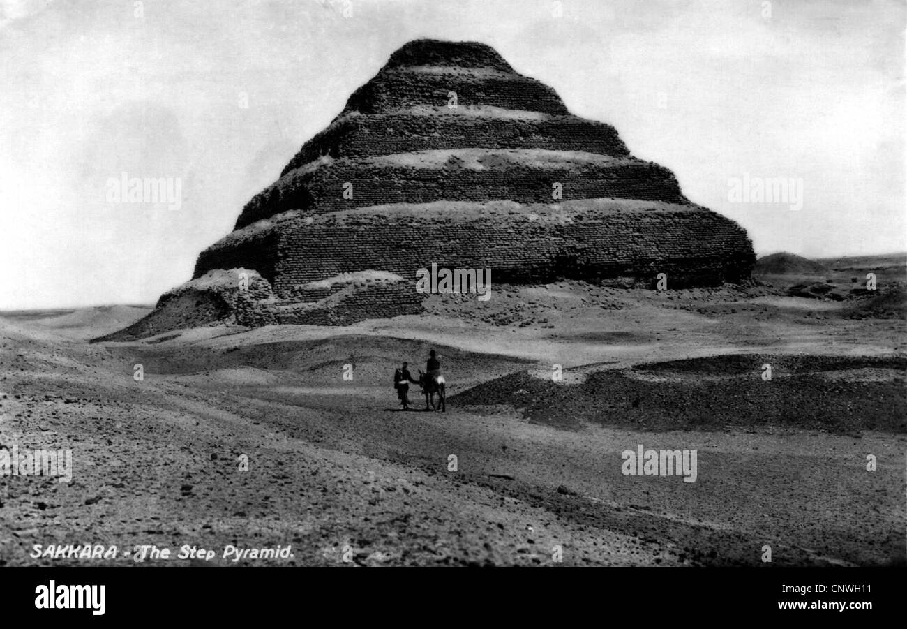 pyramids and ziggurats In the center of each town, was the ziggurat the ziggurat was a temple the ancient sumerians, believed their gods lived in the sky in order for the gods to hear. pyramids and ziggurats In the center of each town, was the ziggurat the ziggurat was a temple the ancient sumerians, believed their gods lived in the sky in order for the gods to hear.