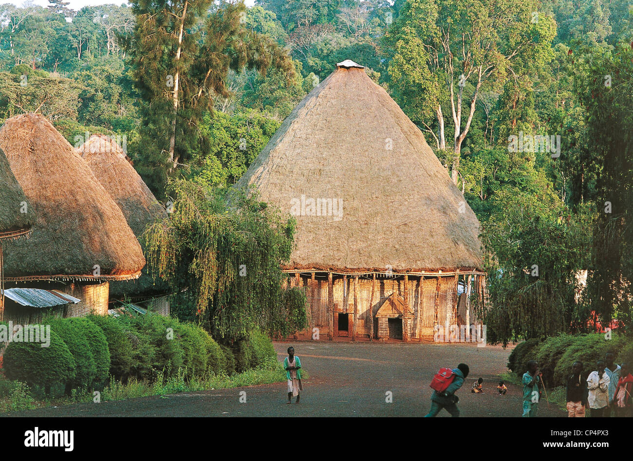 Cameroon - Bamileke country - Bandjoun. The house of the village Stock