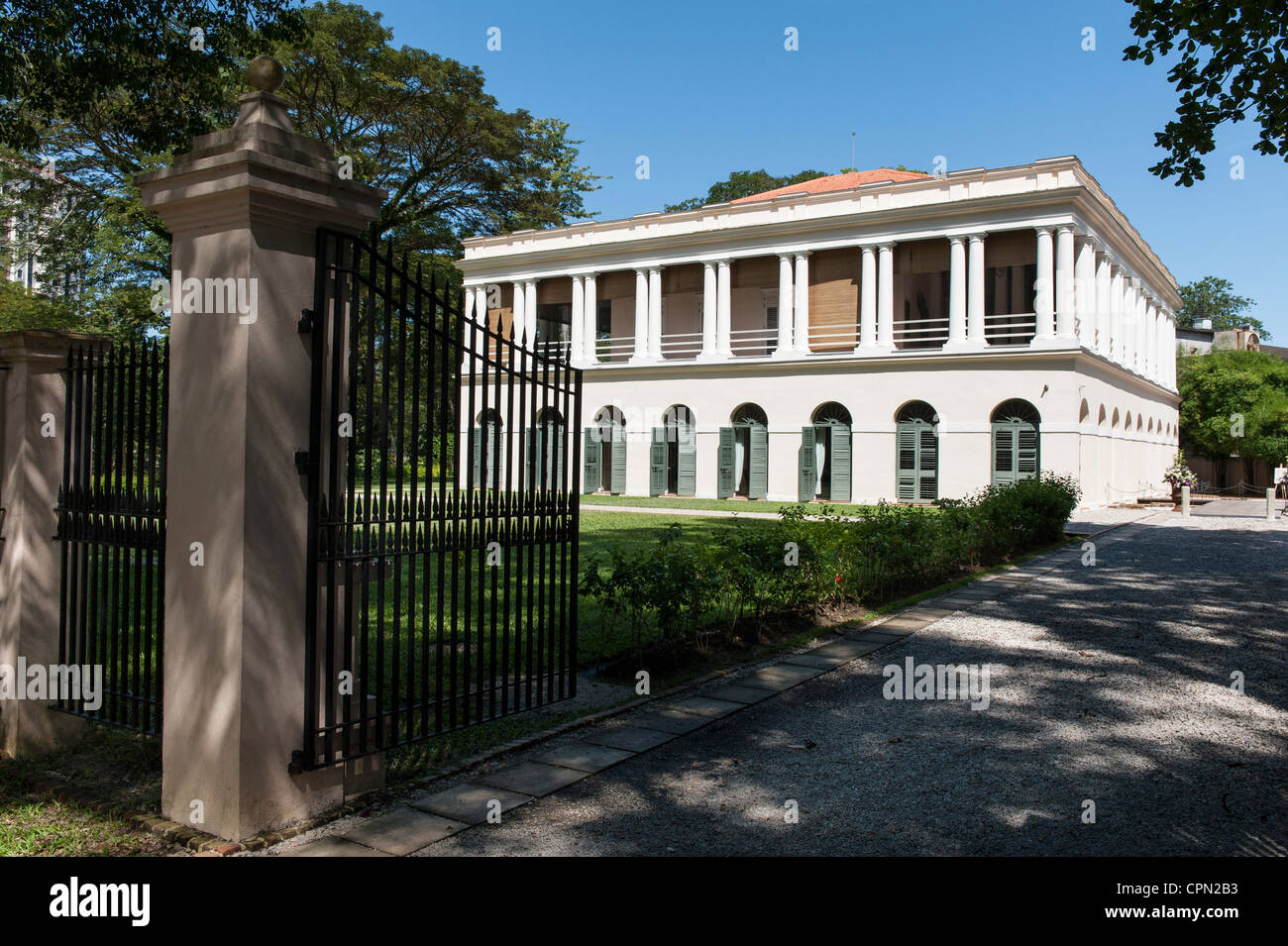 the-suffolk-house-stands-on-the-grounds-