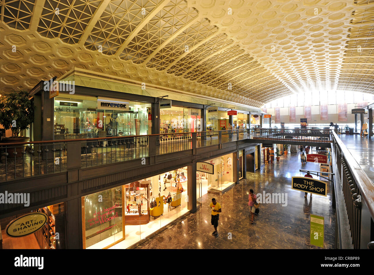 Interior view, shops, Great Main Hall, waiting room, Union