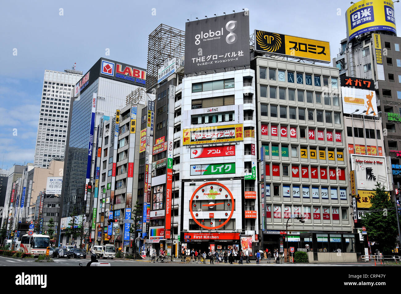 Street Scene Shinjuku Tokyo Japan Stock Photo Alamy