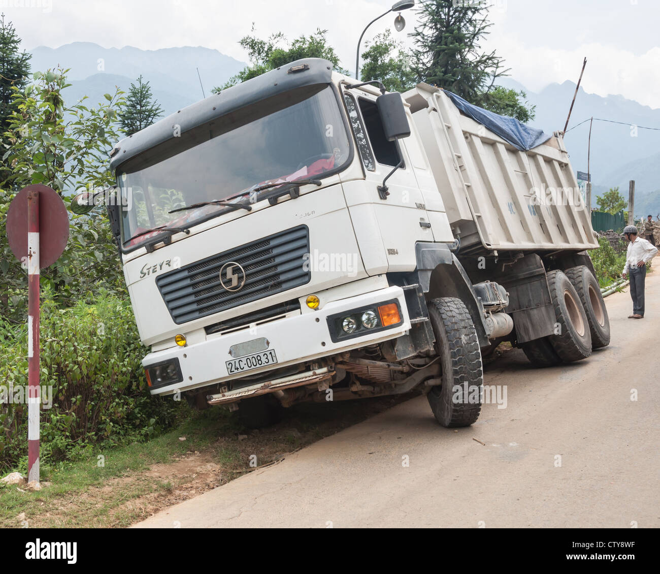 Vietnam Traffic Accident Hi Res Stock Photography And Images Alamy