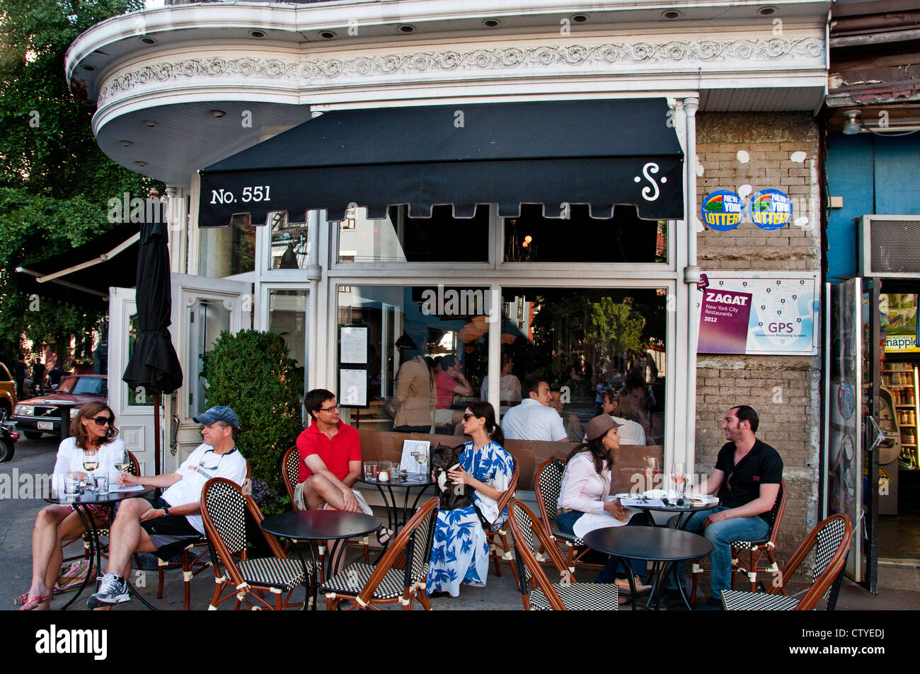 Soho West Village ( Greenwich Village ) terrace bar pub café Stock