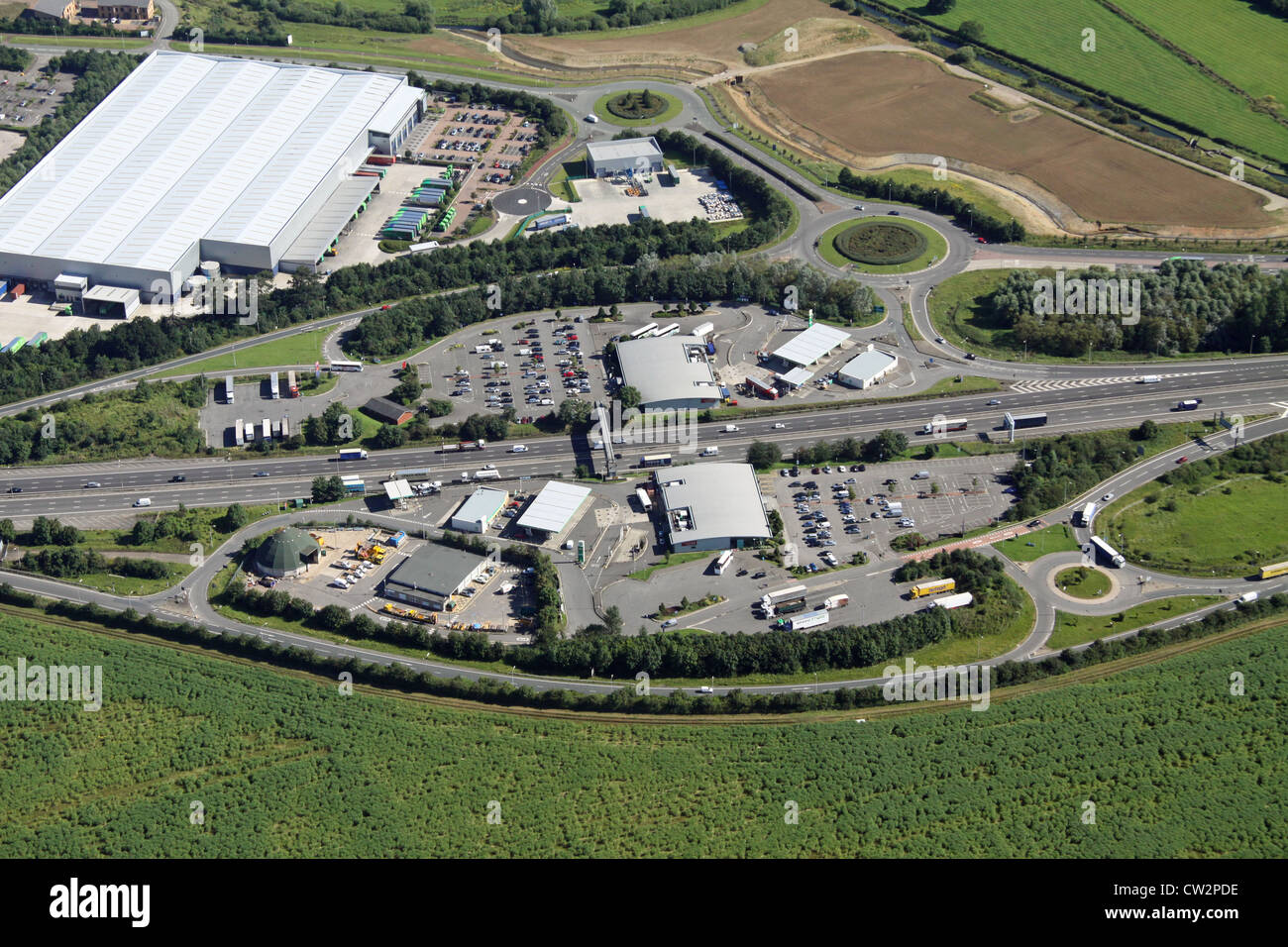 aerial view of J15a M1 / A43 Northampton Motorway Services Stock Photo