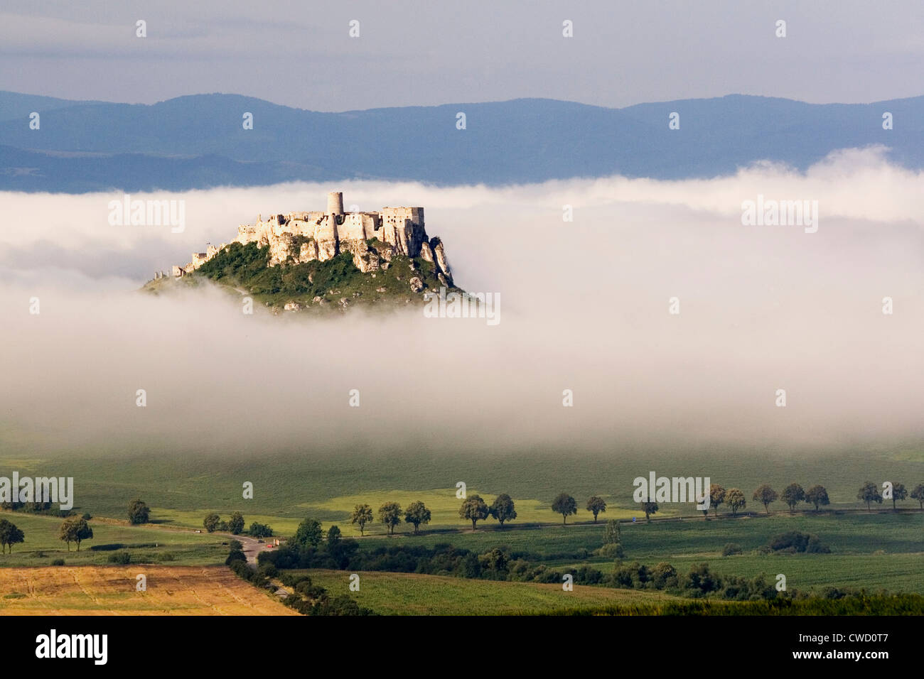 [Obrazek: Spis_Castle_Spissky_Hrad_Slovakia_Europe...CWD0T7.jpg]