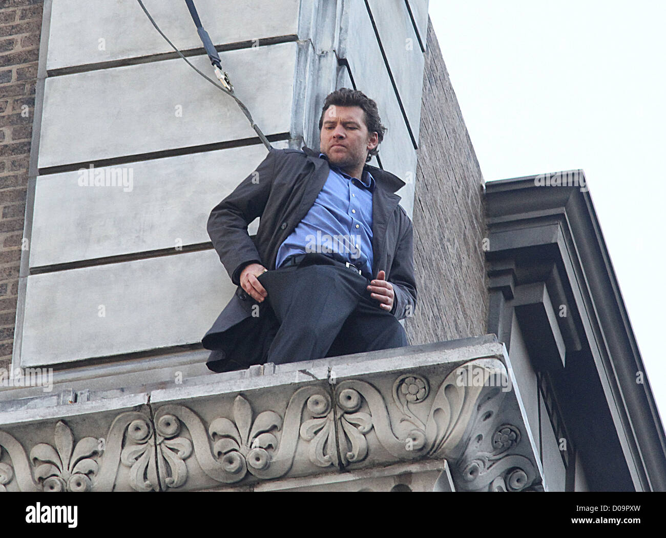 sam worthington new movie sam worthington shooting on location for new movie man on sam worthington new movie sam worthington shooting on location for new movie man on
