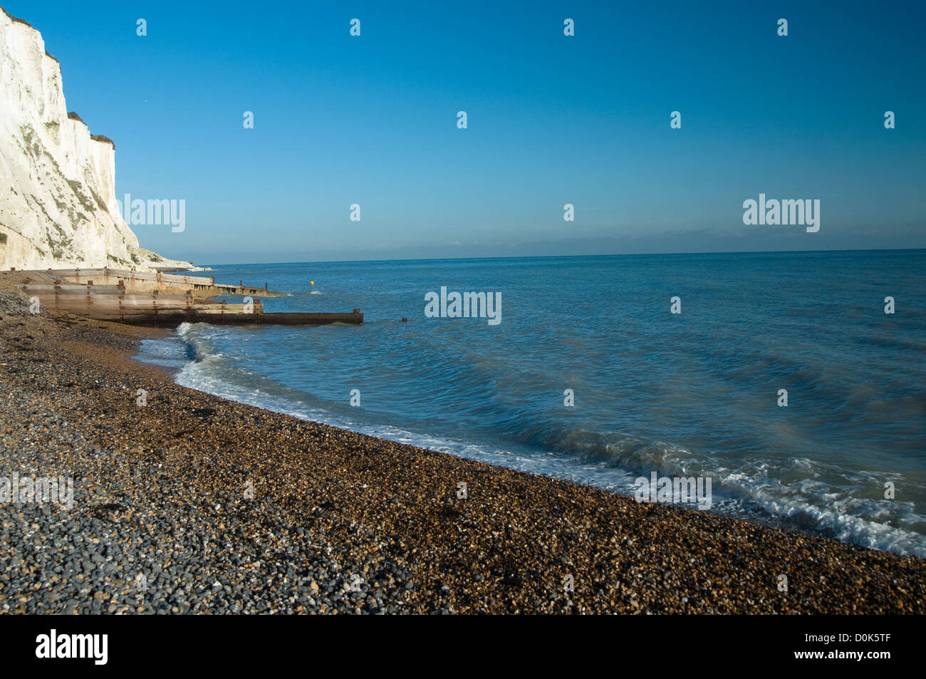 A View Across The Beach At St Margaret S At Cliffe Stock Photo Alamy