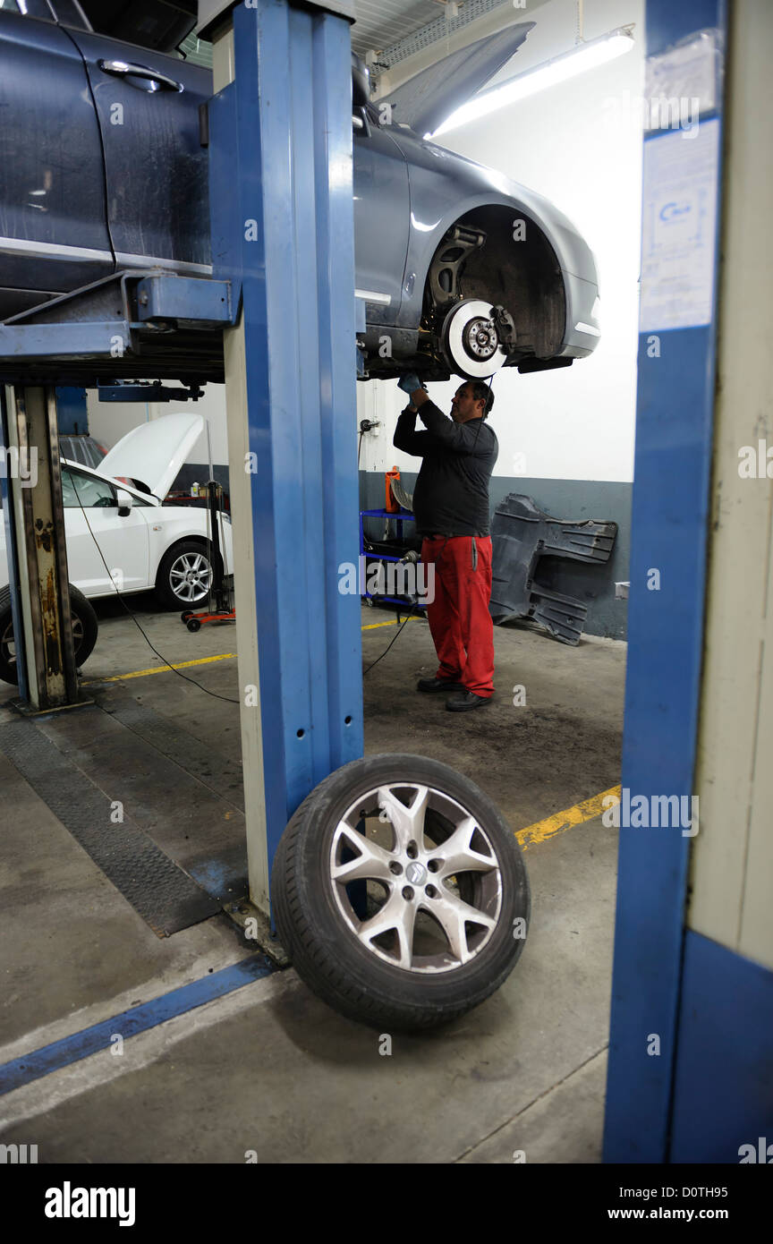 mechanic lift