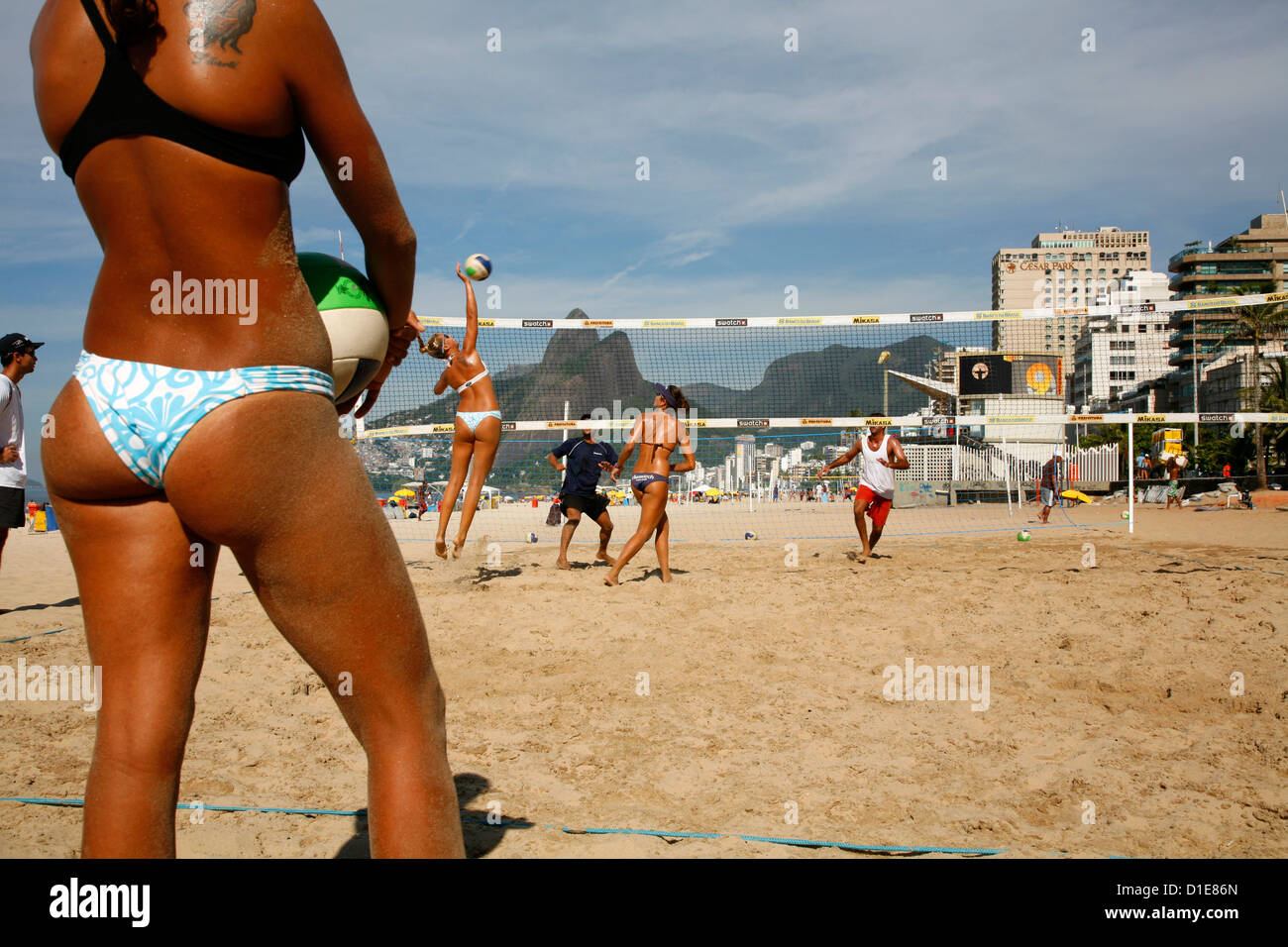 Полный разъеб толстой жопы шалавы из Рио-де-Жанейро