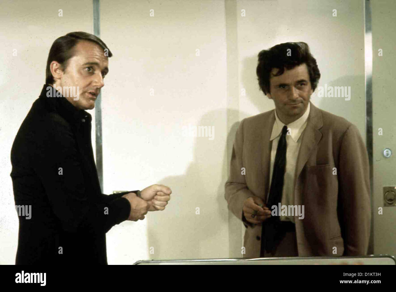 Columbo Traumschiff Des Todes Columbo Troubled Waters Robert Stock