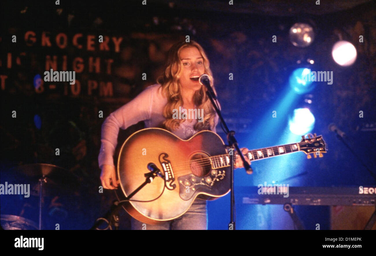 Coyote Ugly Coyote Ugly Piper Perabo Violet (Piper Perabo) nimmt Stock