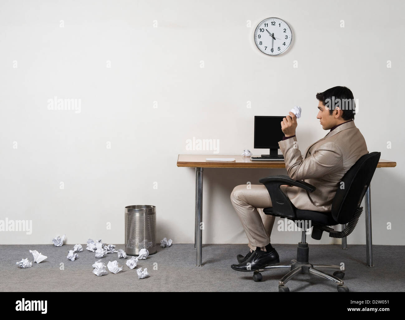 Throwing garbage properly picture