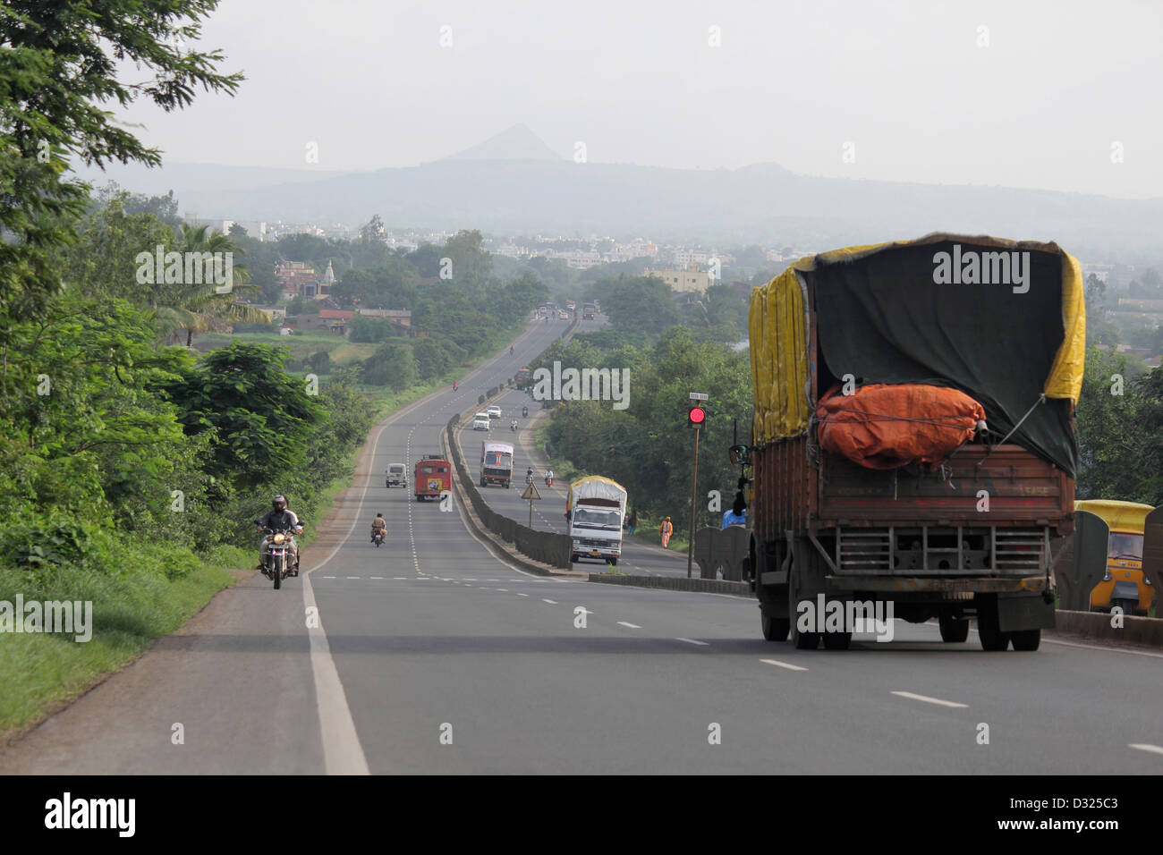 Pune Nashik highway Stock Photo, Royalty Free Image: 53523235 - Alamy