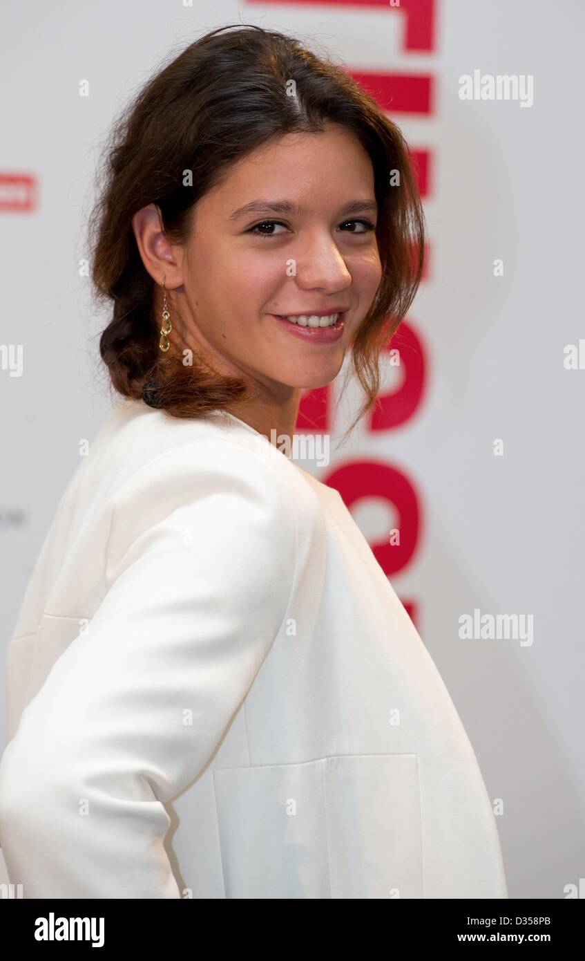 Ada Condeescu Nude Photos 7