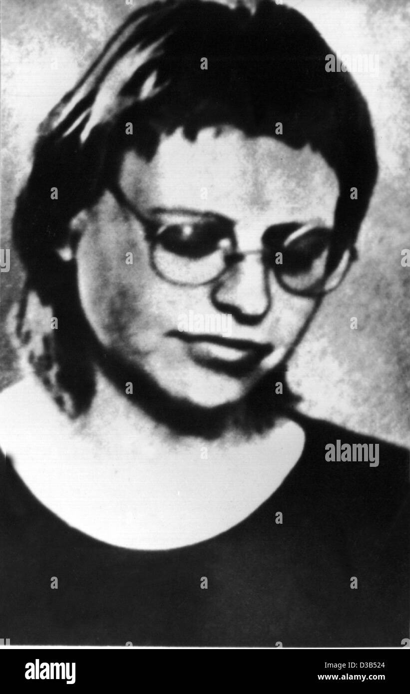 (dpa) - Undated police photo of terrorist Hanna Krabbe.