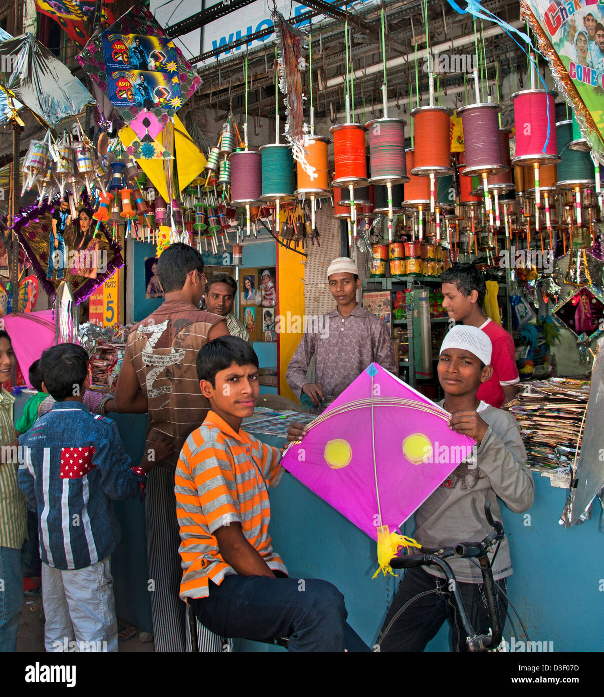 kite Shop Hyderabad Andhra Pradesh India the Laad Bazaar Stock Photo
