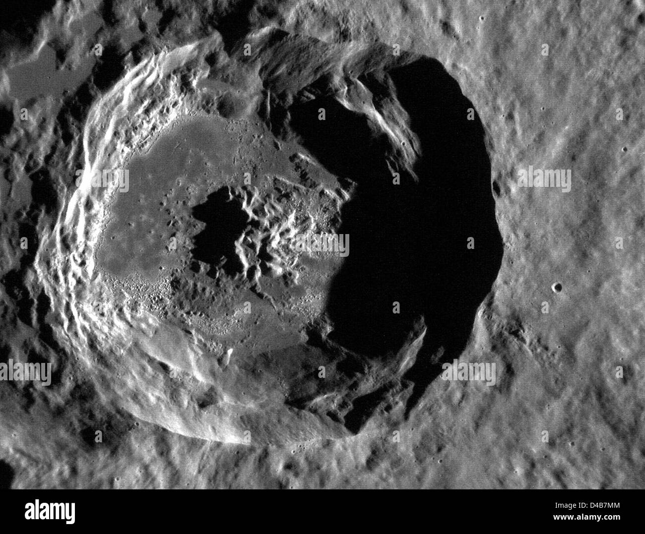 Messenger View Of Mercury S Caloris Basin Stock Photo Alamy