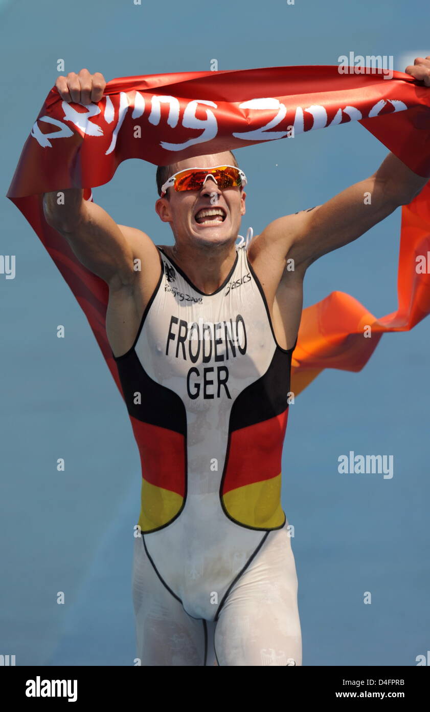 Jan Frodeno from Germany celebrates winning the Gold medal shortly