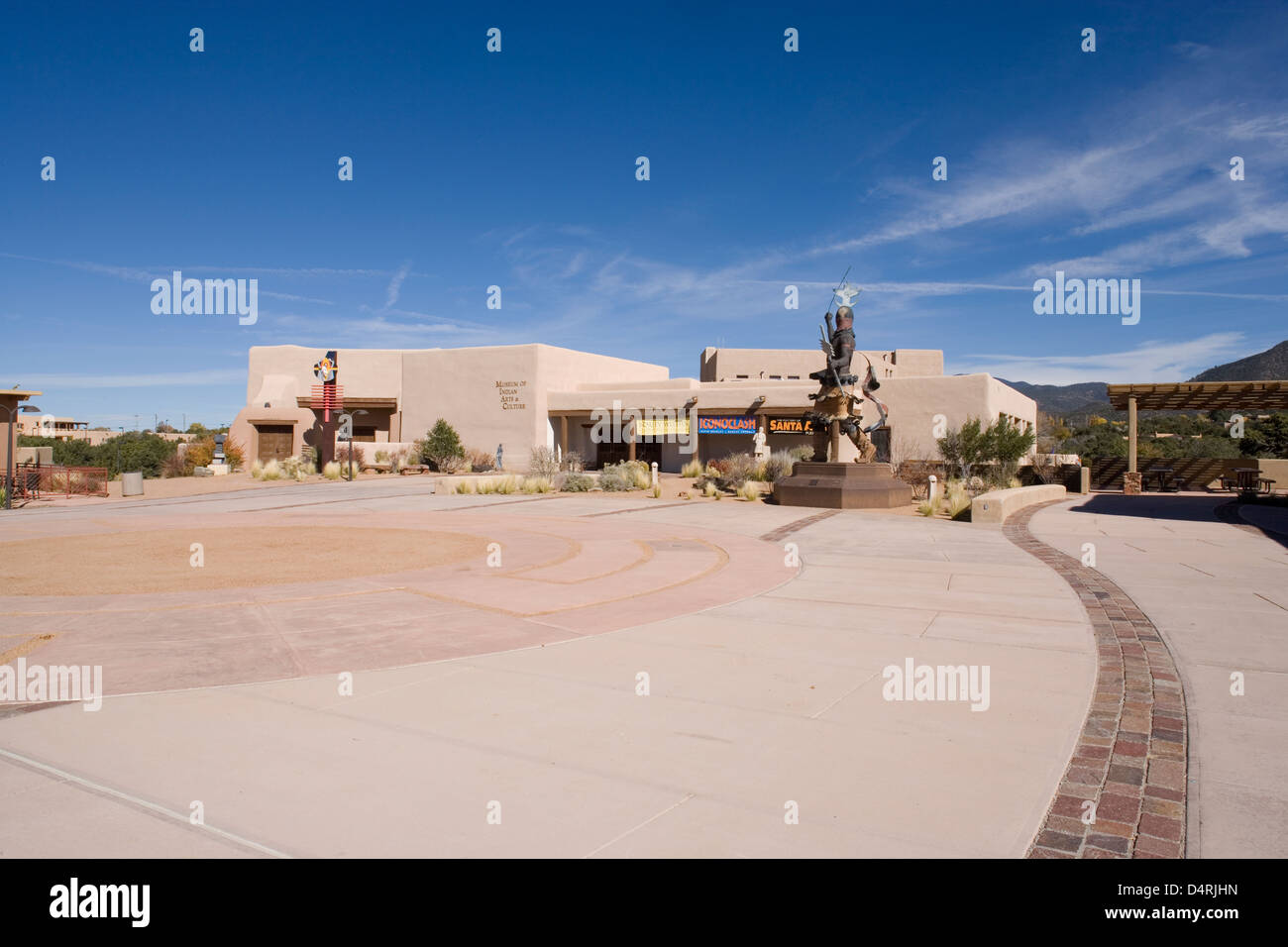 Santa Fe Museum of Indian Arts & Culture / Milner Plaza