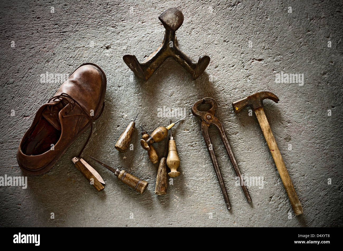 Shoemaker Tools Stock Photo: 54682328 - Alamy
