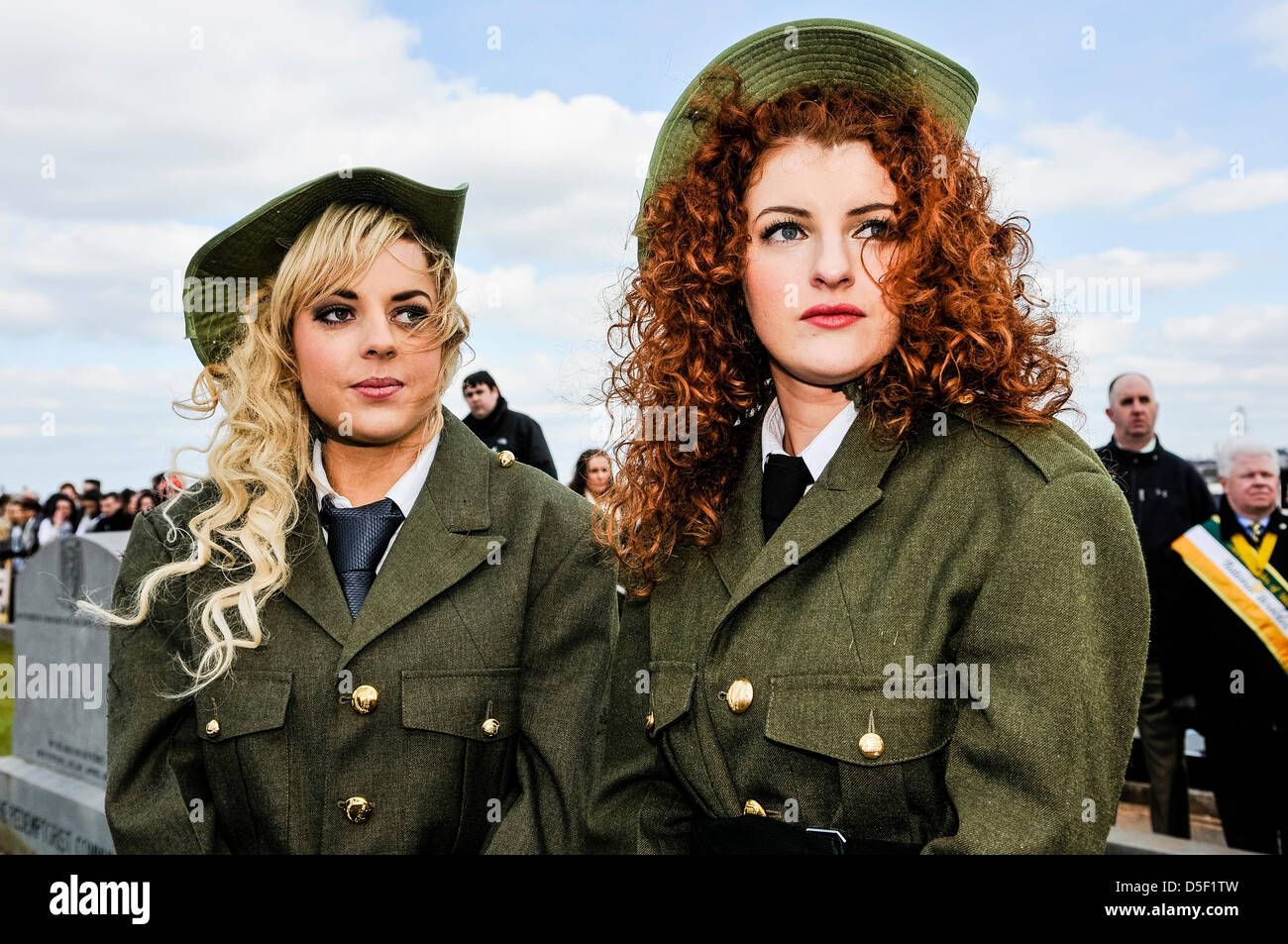 Irish Republican Army Uniform 33
