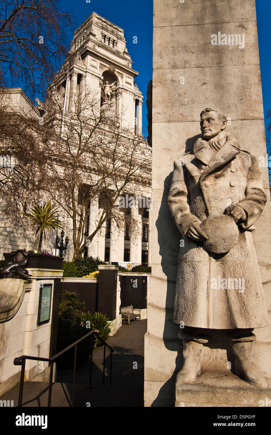 Ww2 Merchant Seamen Memorial Hi Res Stock Photography And Images Alamy