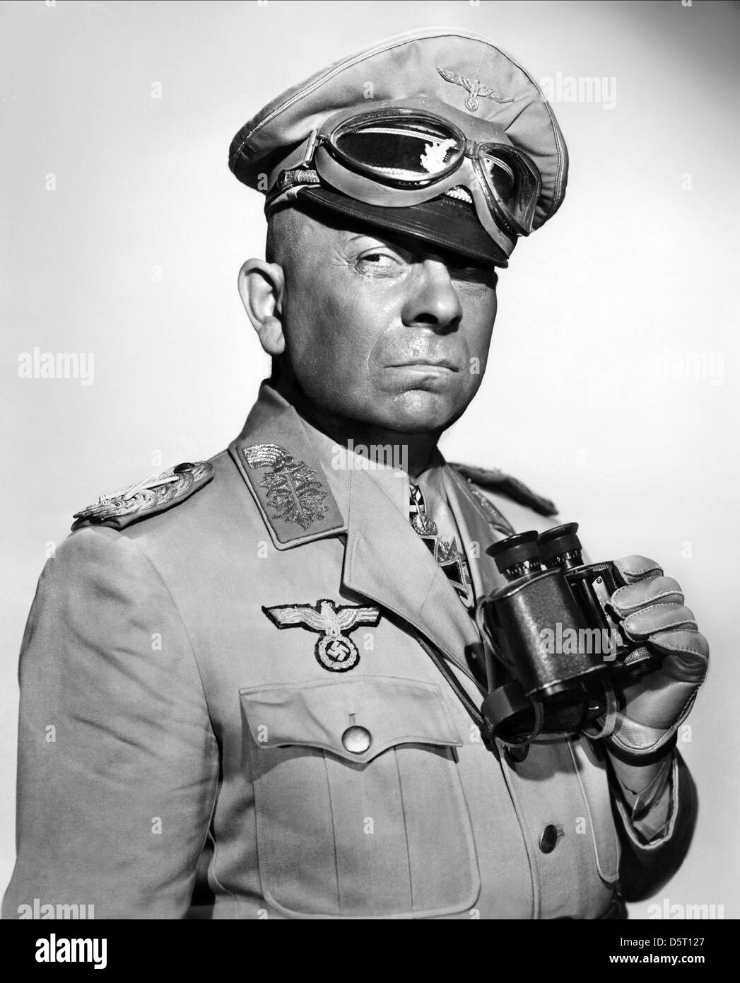 NORMAN FELL THE YOUNG WARRIORS (1967 Stock Photo, Royalty Free Image