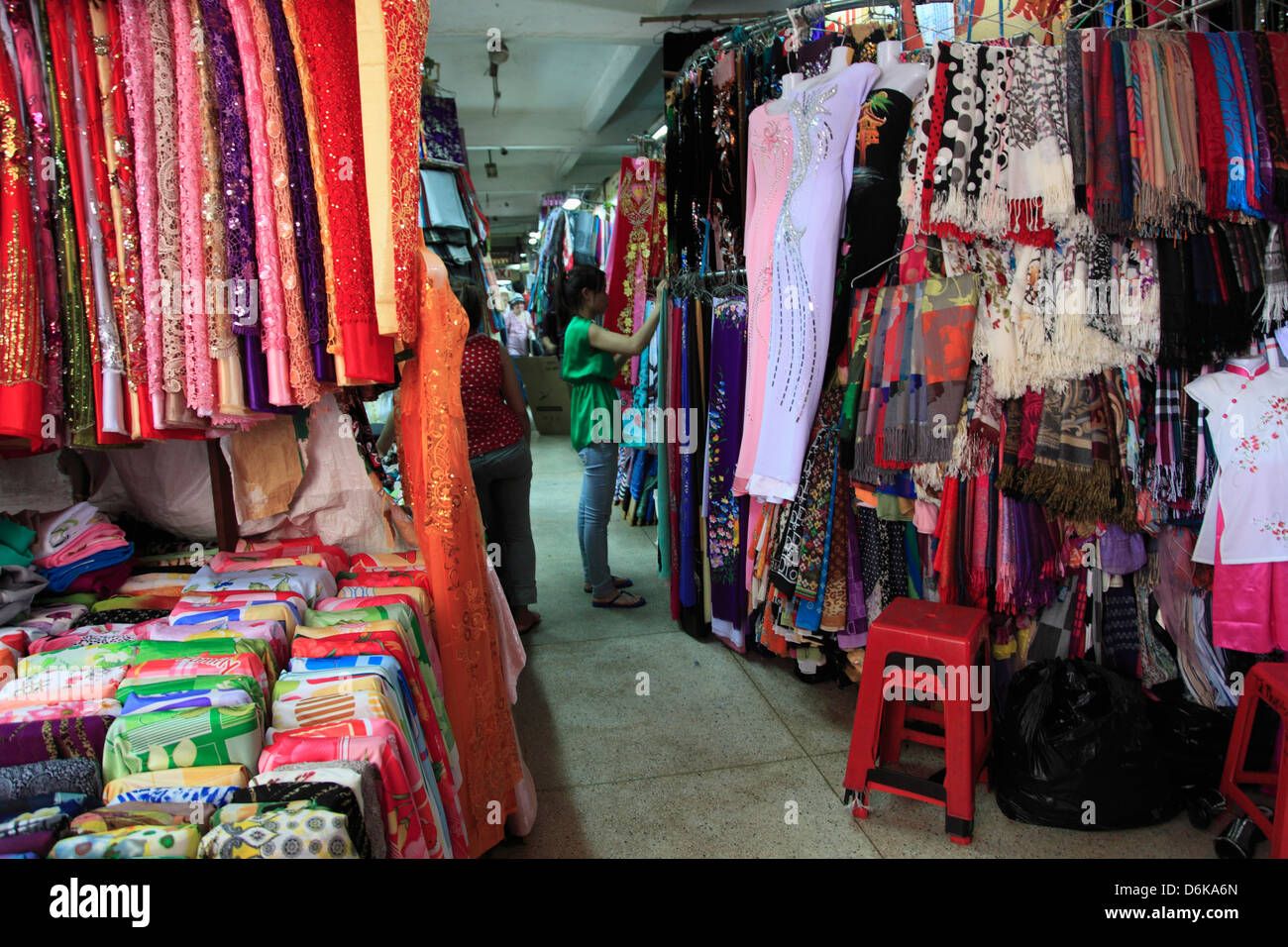 Textiles, Binh Tay Market, Cholon, Chinatown, Ho Chi Minh City Stock