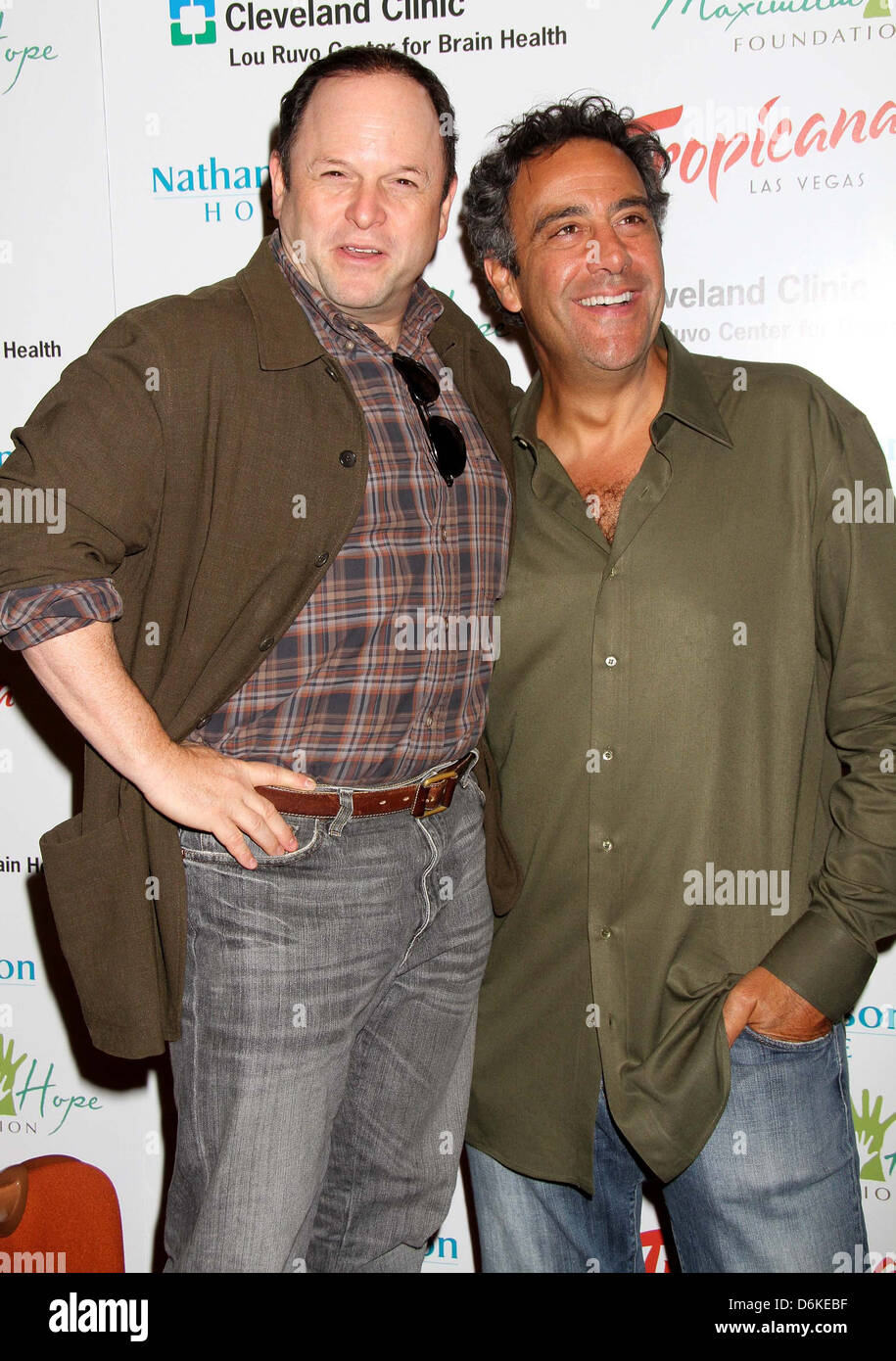 Brad garrett poker