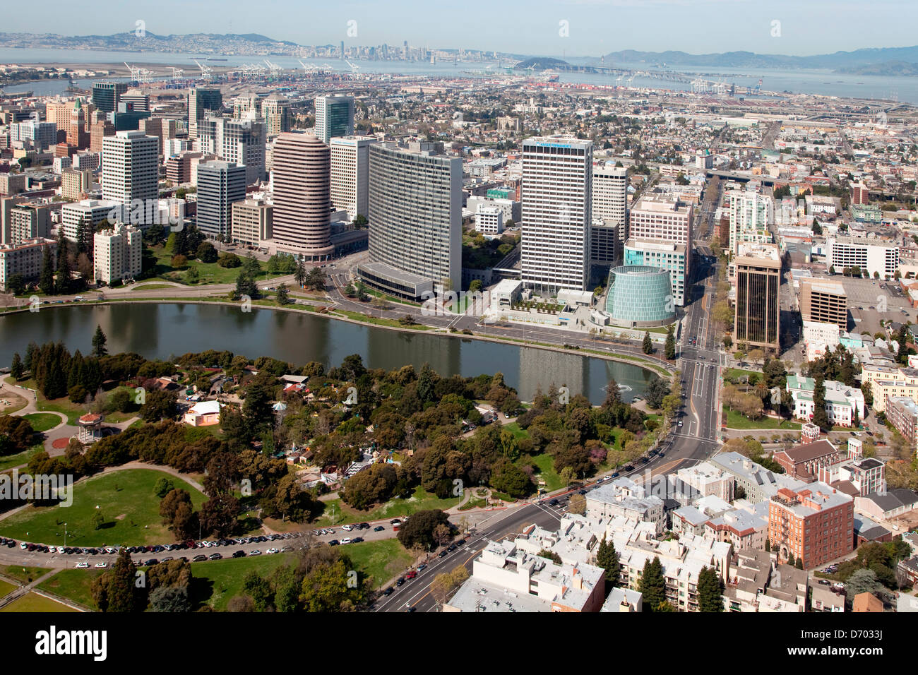 Aerial Of Downtown Oakland, California With Lake Merritt In The Stock ...