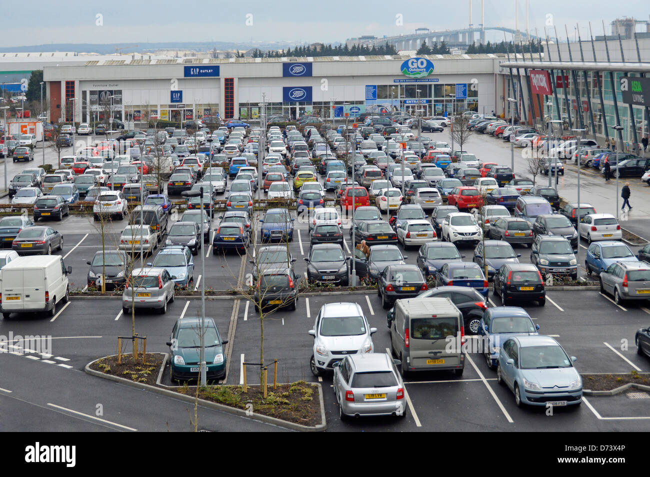 Lakeside retail park car parking facilities at Lakeside retail park