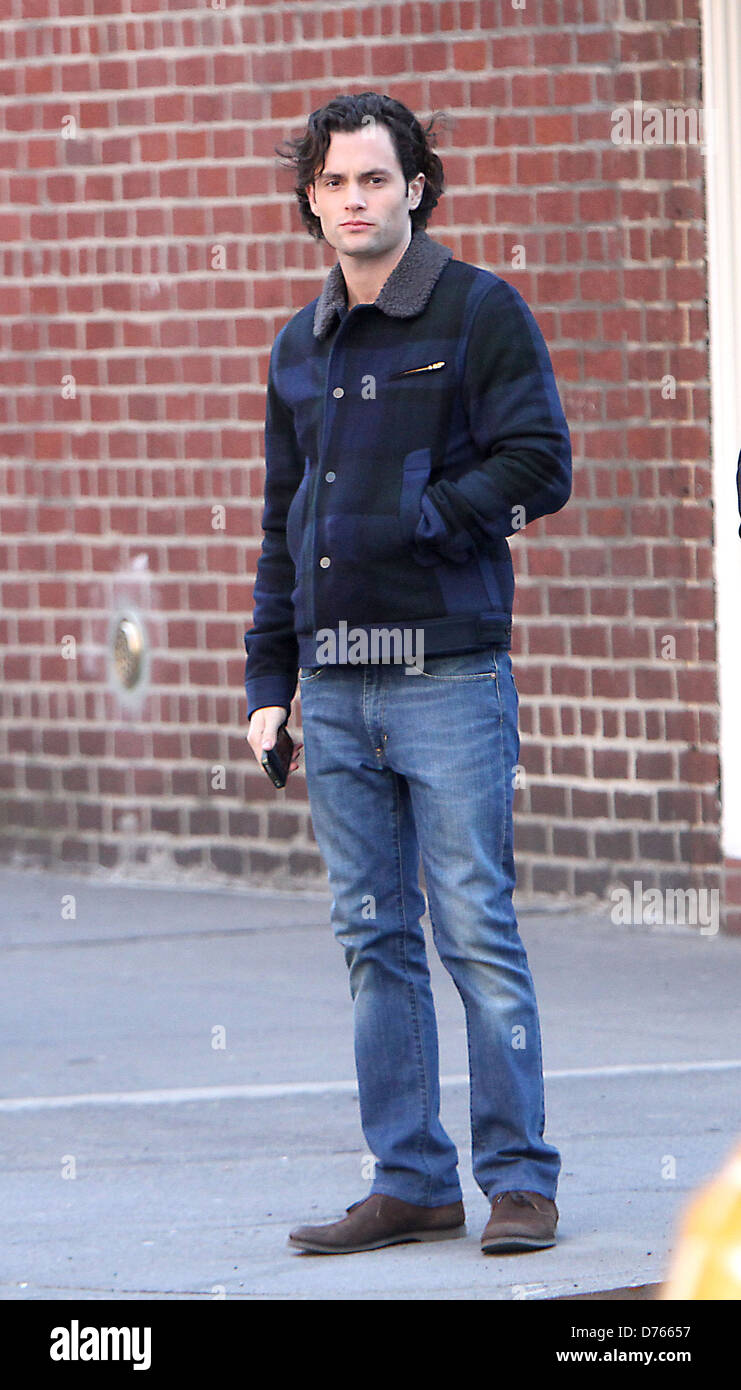 Penn Badgley On The Set Of Gossip Girl Filming On Location In