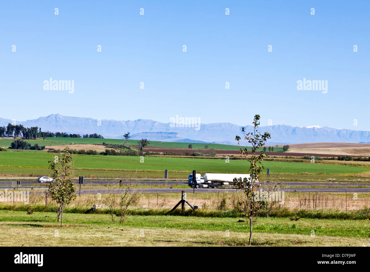 The main road between Johannesburg and Durban a significant transport