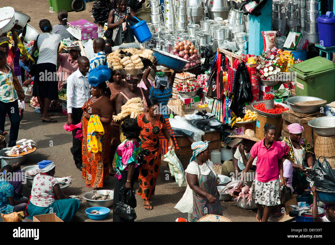 street market scene near makola market, downtown accra, ghana, africa