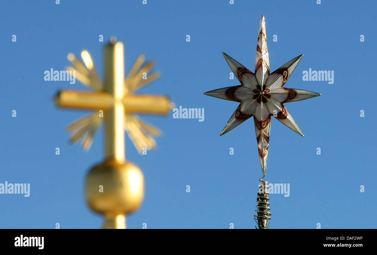 catchy collections of christmas mountain tree stand catchy collections of christmas mountain tree stand