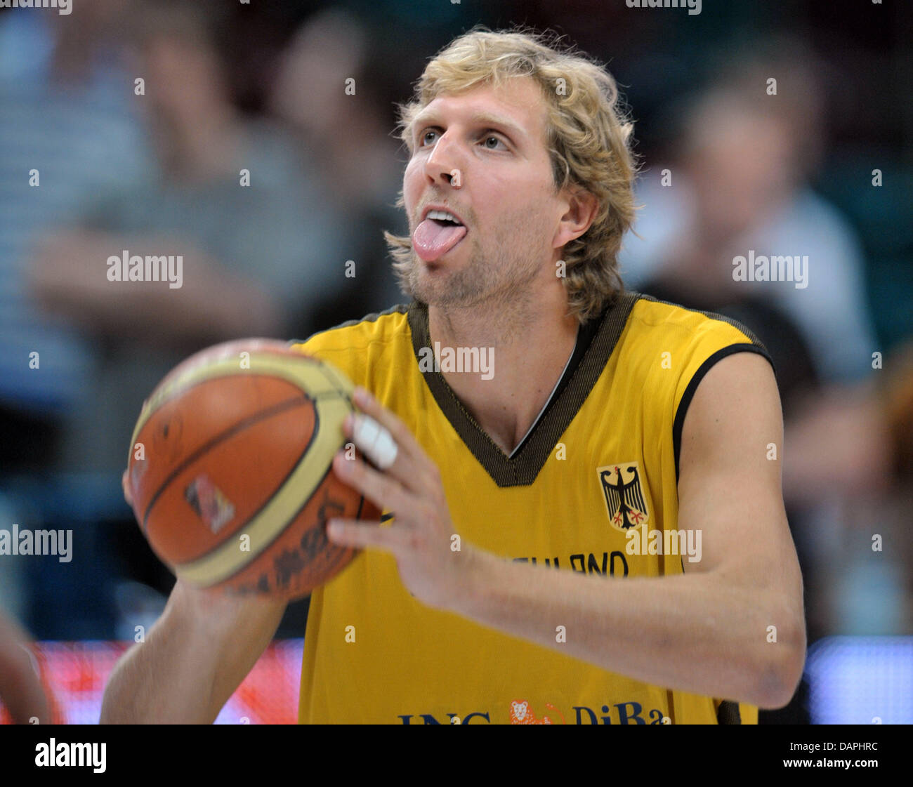 German national basketball team player Dirk Nowitzki throws the ball