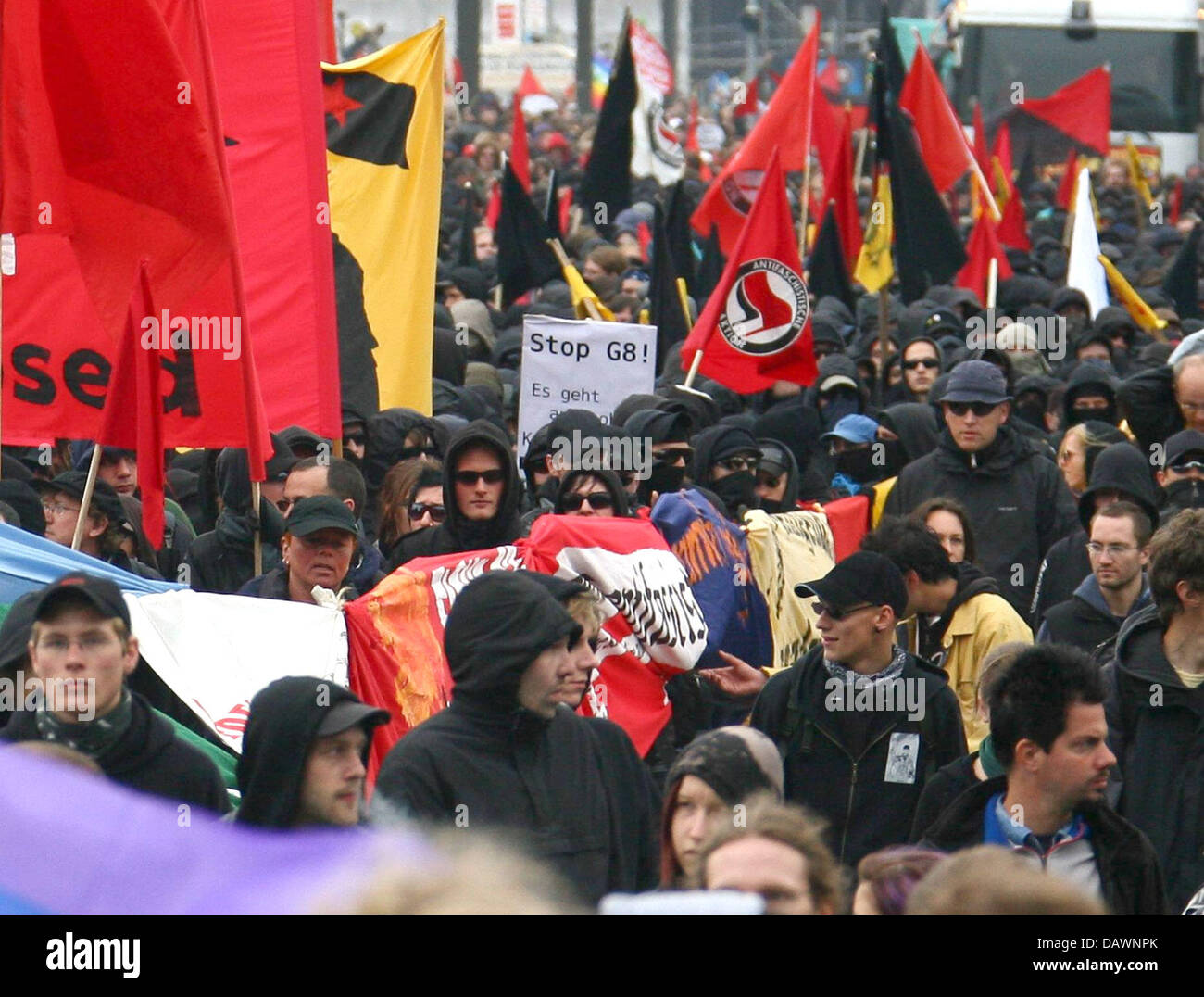 Protest globalization picture