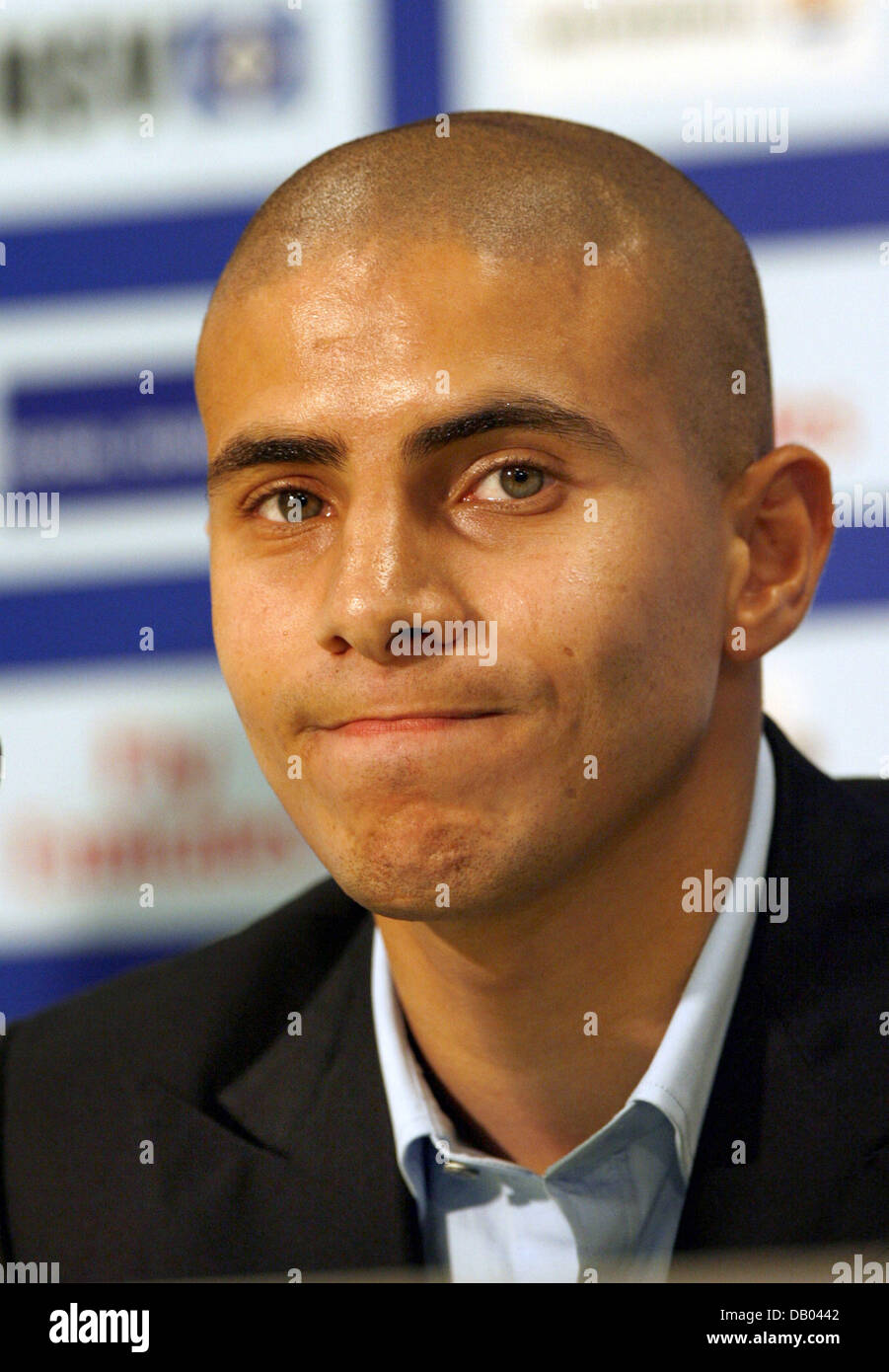 Bundesliga Club Sv Hamburg S New Striker Mohamed Zidan Pictured At A